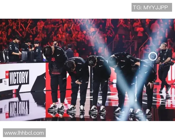 全明星赛中JDG团队协作表现分析与评价探讨实时新闻